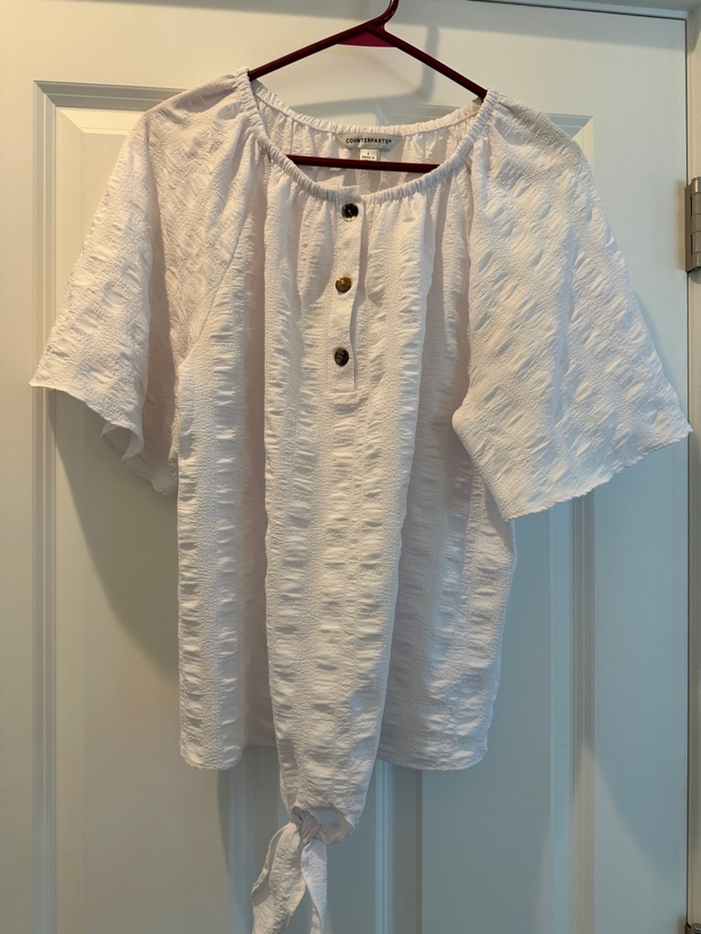 Counterparts White Textured Button-Front Tie-Hem Blouse